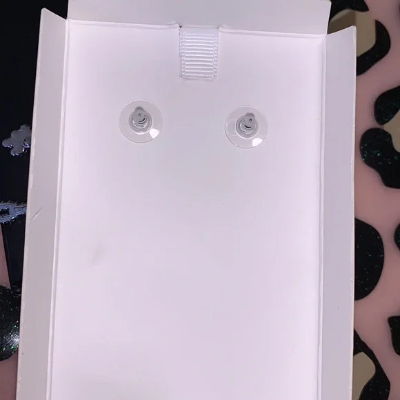 RHINESTONE SKELETON EARRINGS - Picture 4 of 5